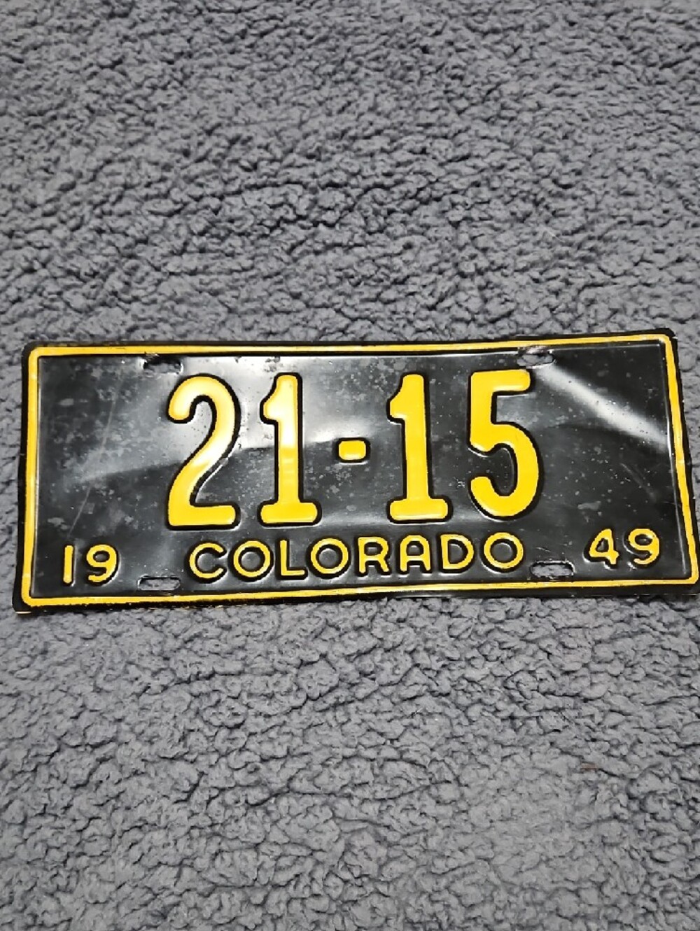 Vintage Colorado License Plate Wall Decor - Black & Yellow - Picture 3 of 3